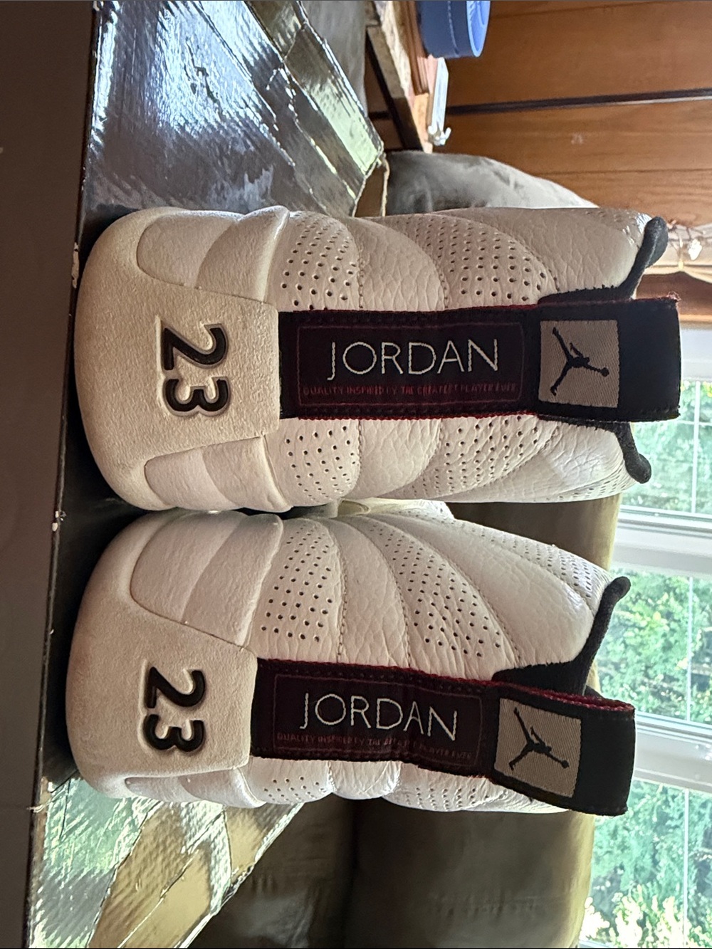 Retro Jordan 12 Rising Sun - Picture 4 of 7